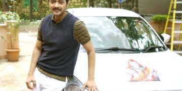 શ્રેયસ તલપડે સર કાર કી સેવા મેં