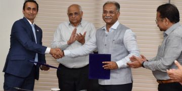 અમેરિકન કંપની ટ્રાઇટન કચ્છમાં ઇલેક્ટ્રિક કમર્શિયલ વેહિકલ પ્લાન્ટ શરૂ કરશે