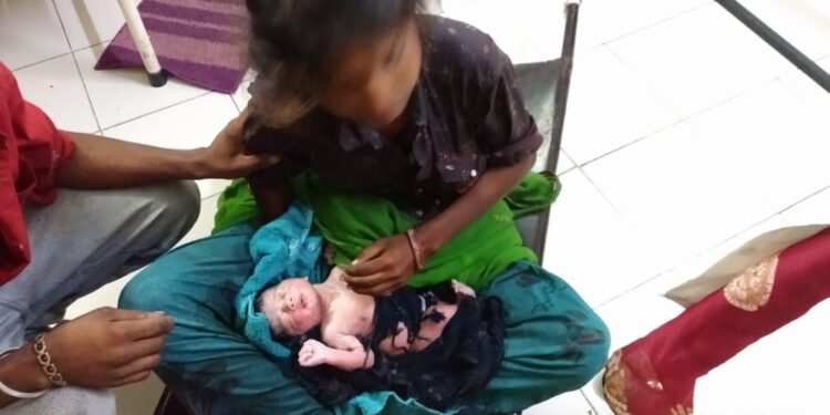 બોરિવલી સ્ટેશન પર બાળકીનો જન્મ