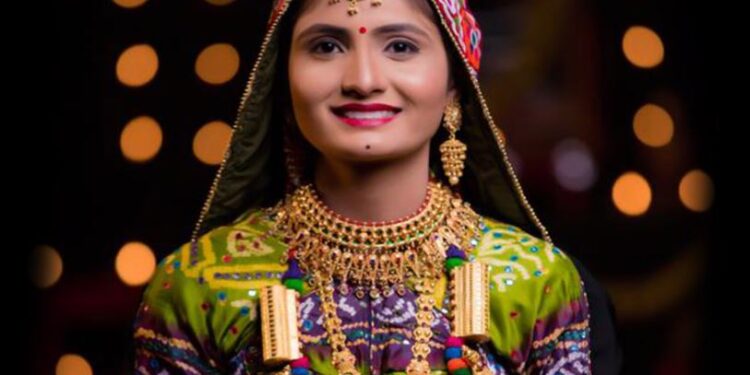 પહેલીવાર મુંબઈની નવરાત્રિ ગજવશે કચ્છની કોયલ ગીતા રબારી
