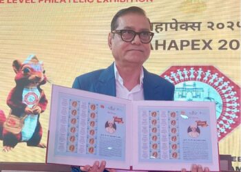 સામાજિક કાર્યનું સન્માન : રાજ્યપાલે મૂળચંદ શાહ ટપાલ ટિકિટનું અનાવરણ કર્યું